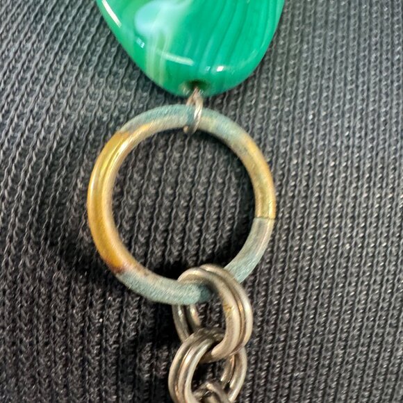 Vintage Silver Tone Chain Necklace Green Pendant & Pearl Accent With Clasp - Picture 4 of 5